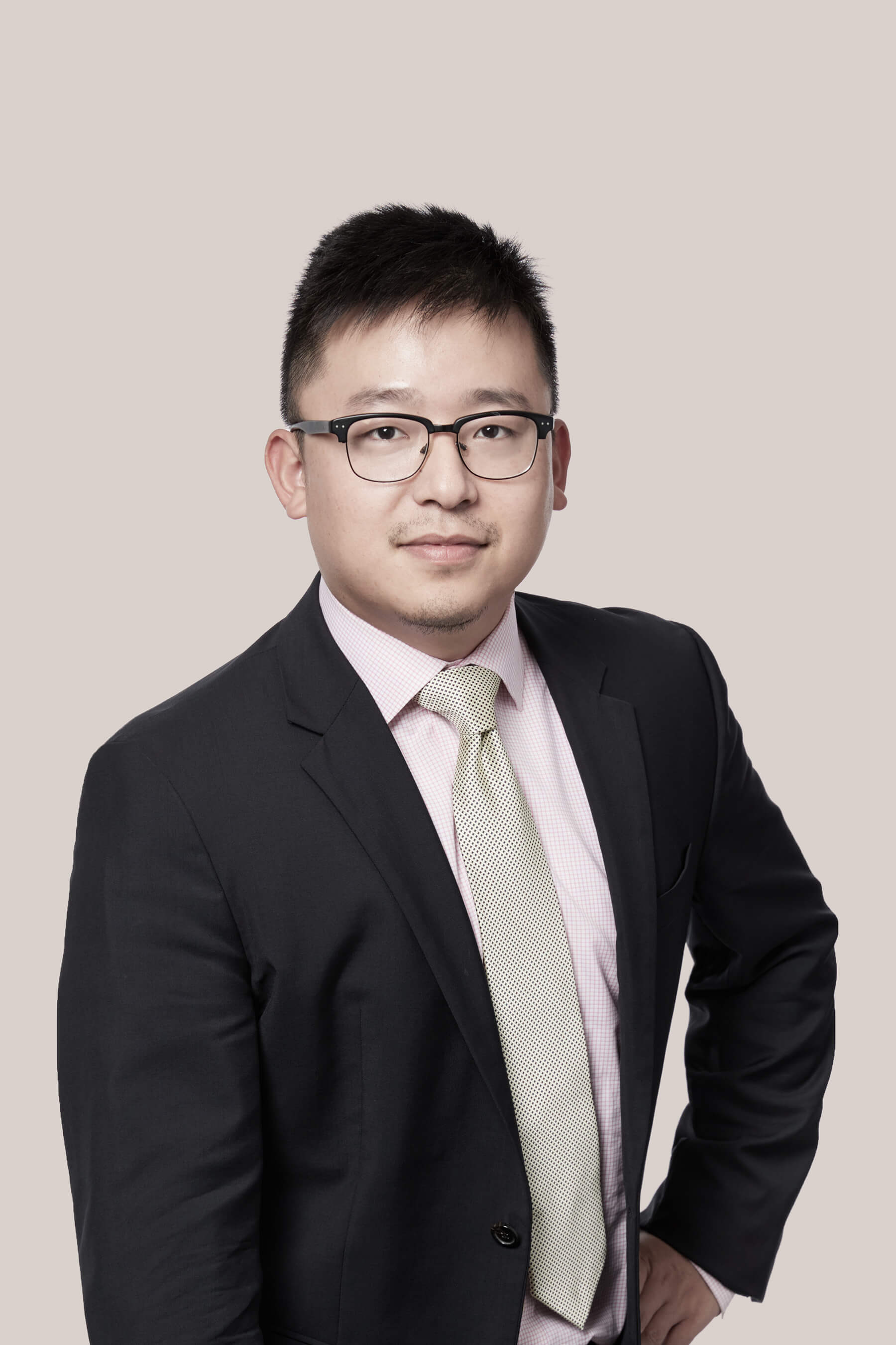 Jack Yu Chinese speaking Corporate Commercial Lawyer In Toronto