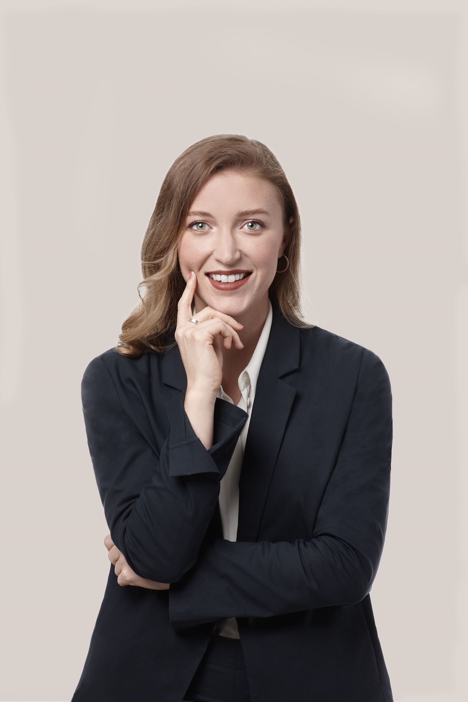 Éliane Dupéré-Tremblay, Associate
