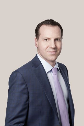 Alex Nikolic