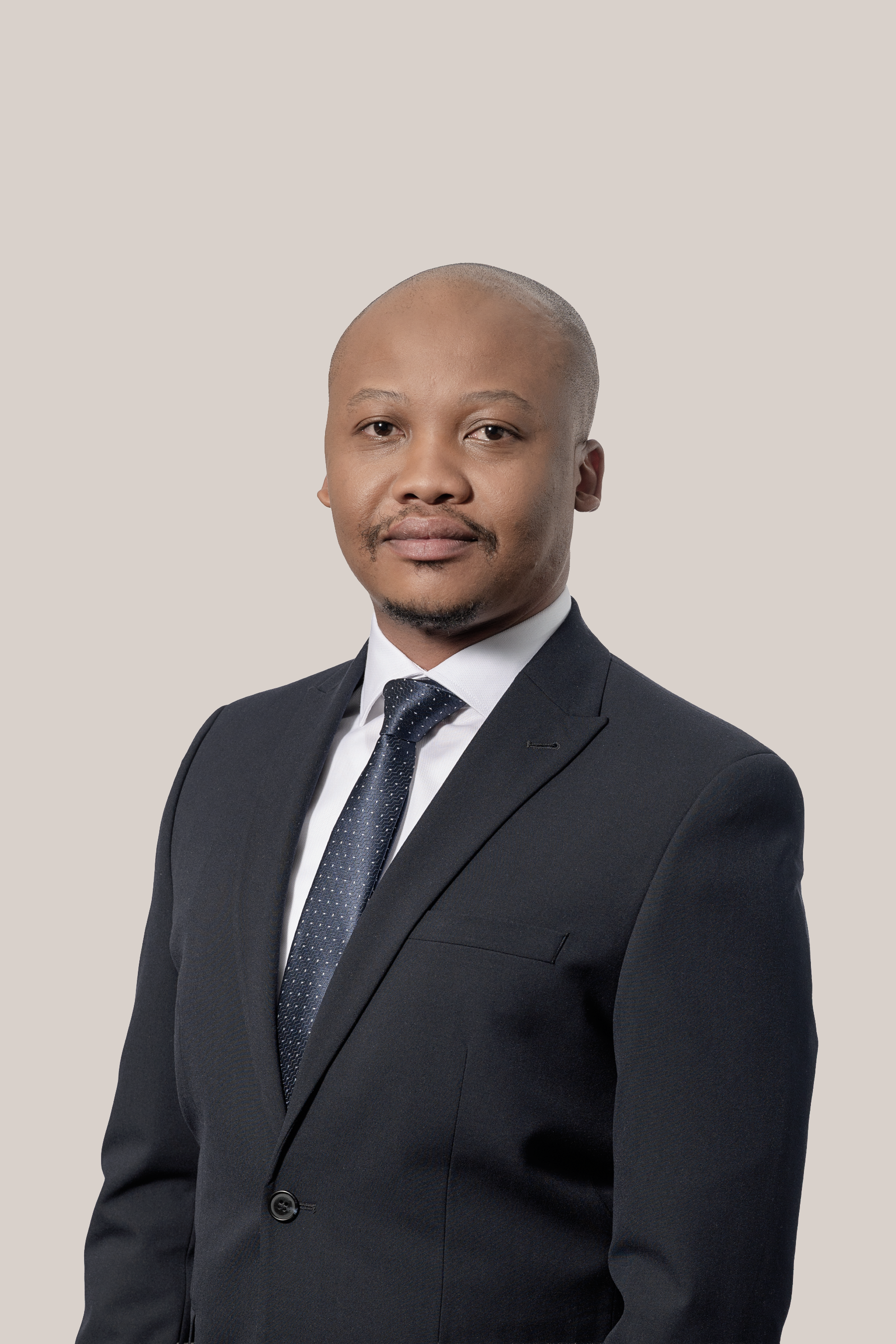 Onalerona Phiri, Partner | Banking & Finance
