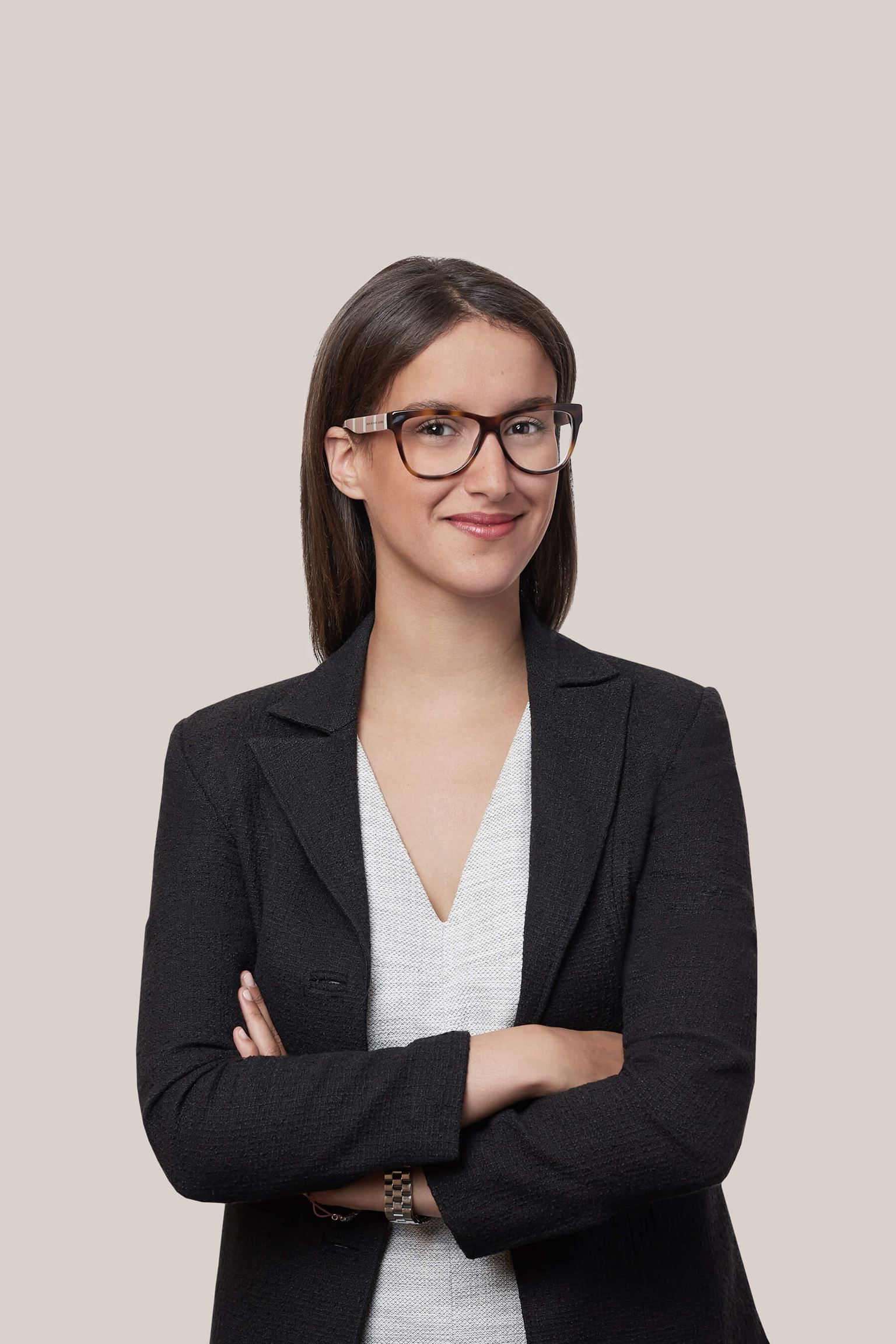 Aya Barbach, Avocate