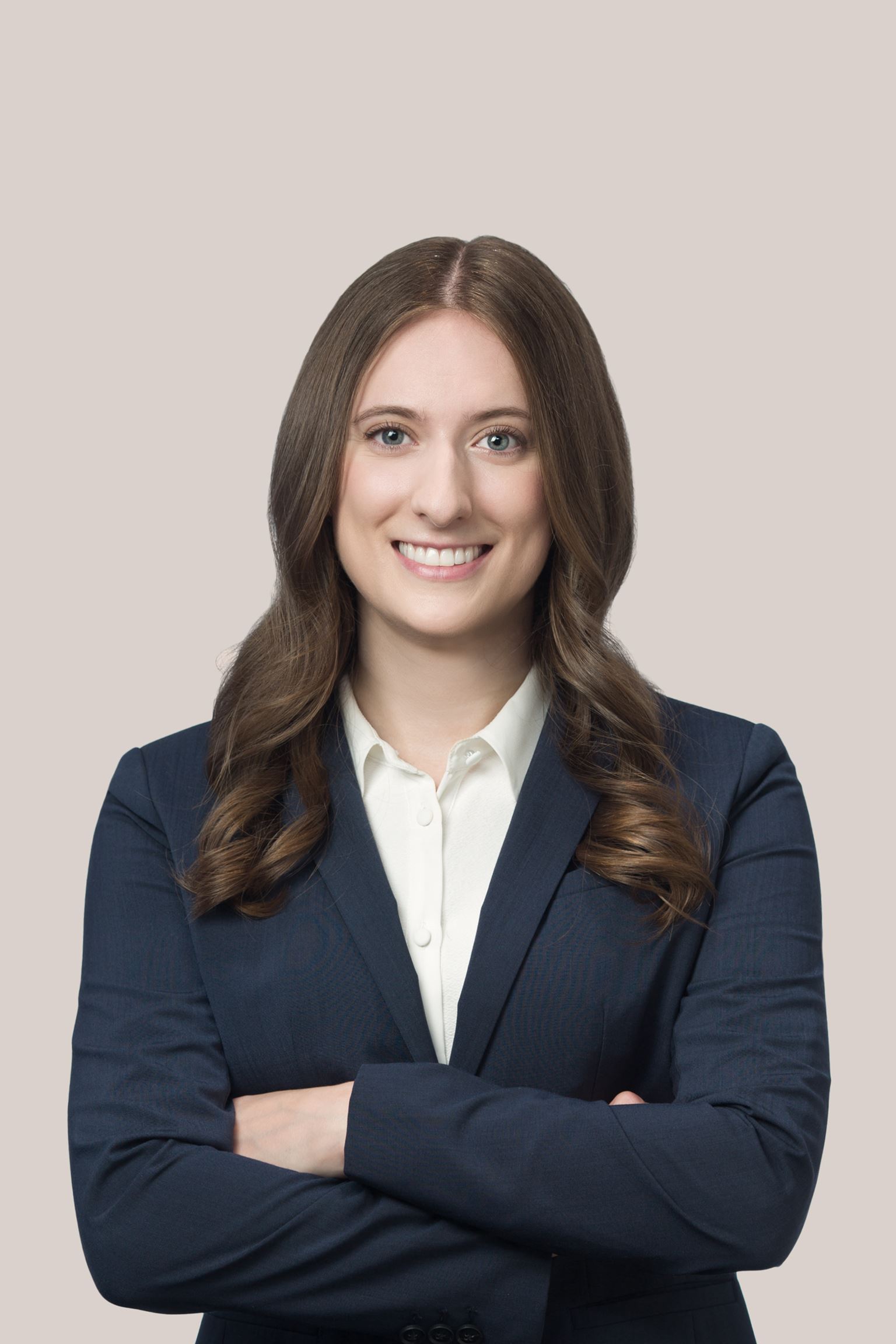 Maddison Pugh, Associate | Banking & Finance