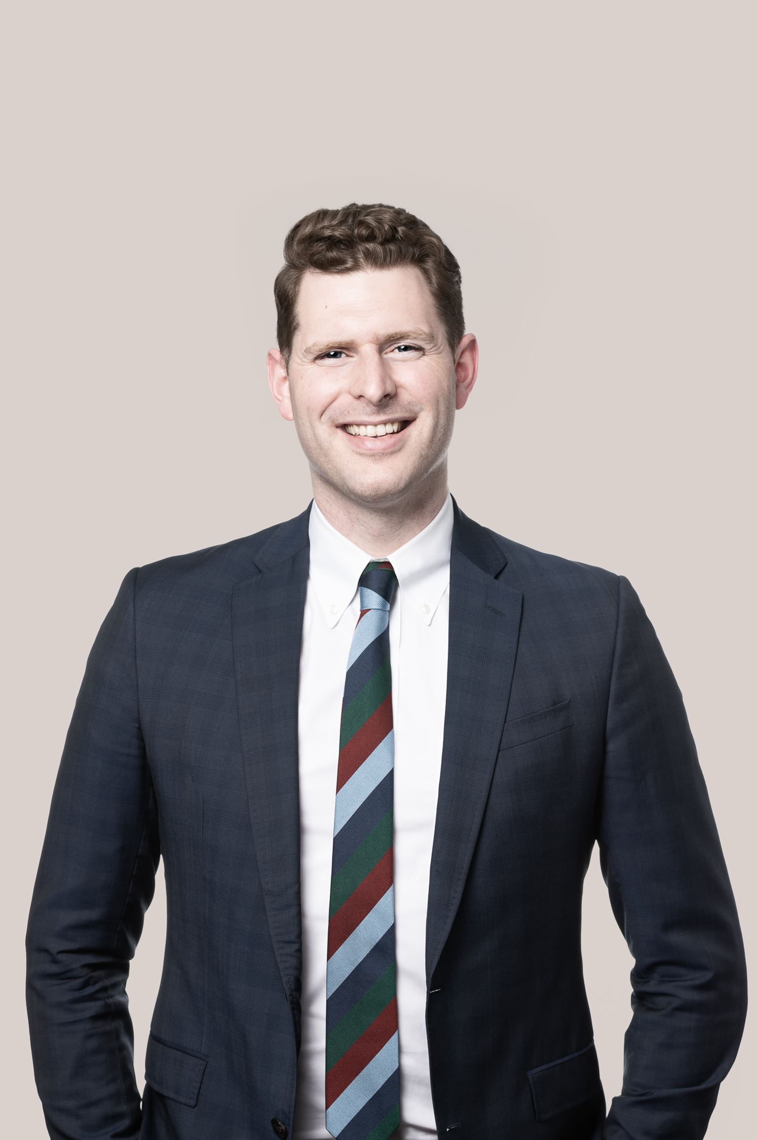 Benedict Turner, Stagiaire en droit temporaire