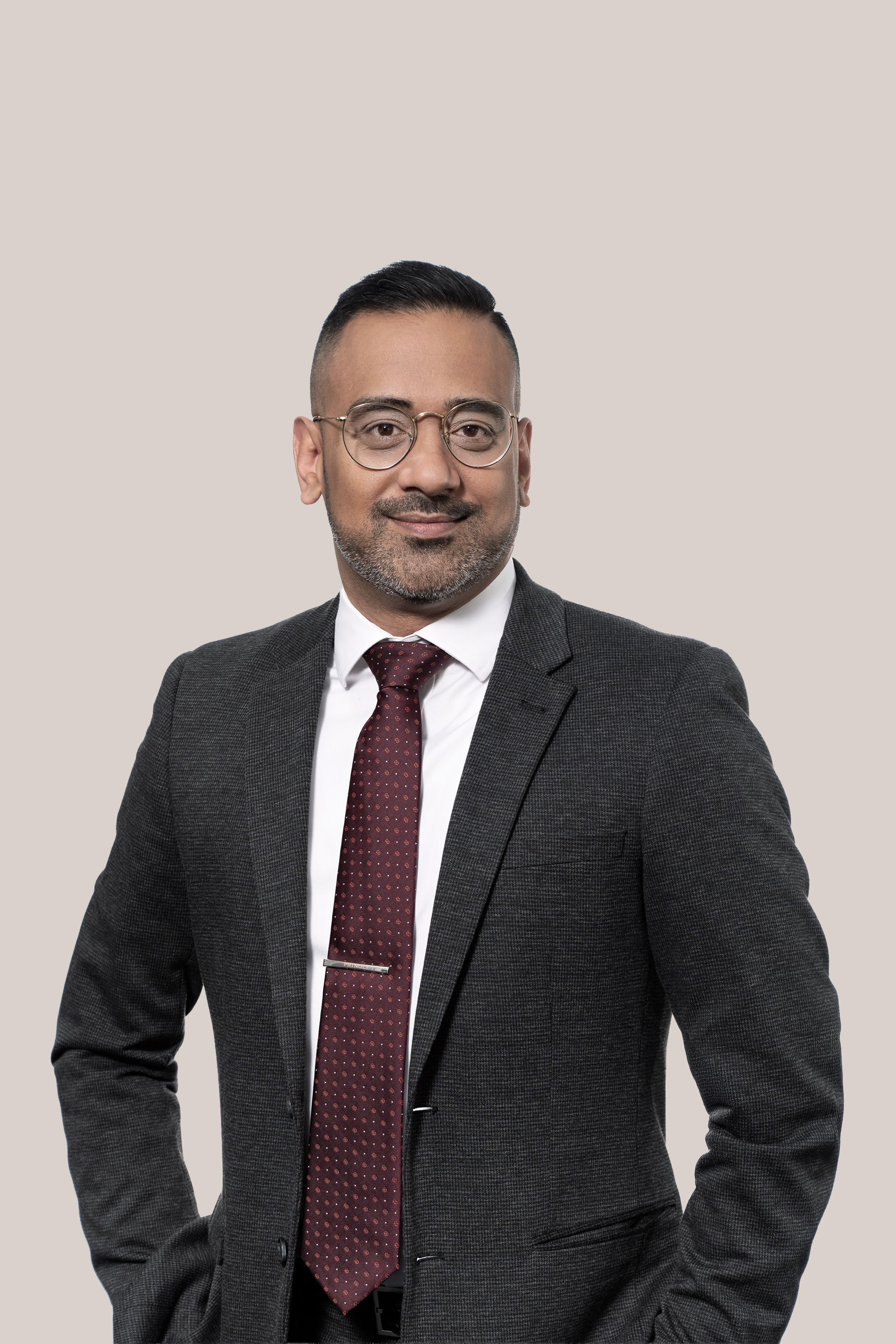 Ashen Jugoo, Associé | Financement de projets