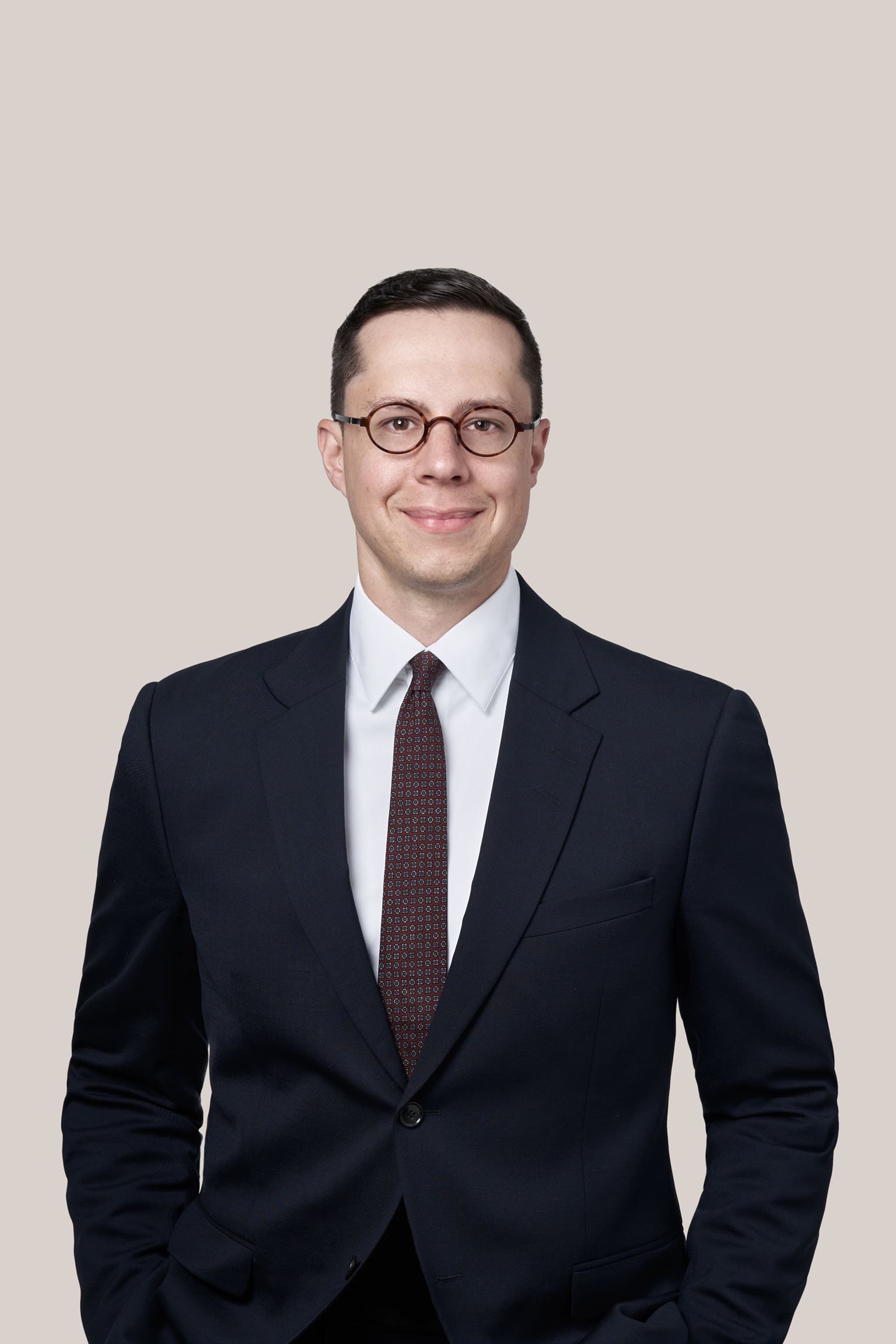 Xavier Plamondon, Associate