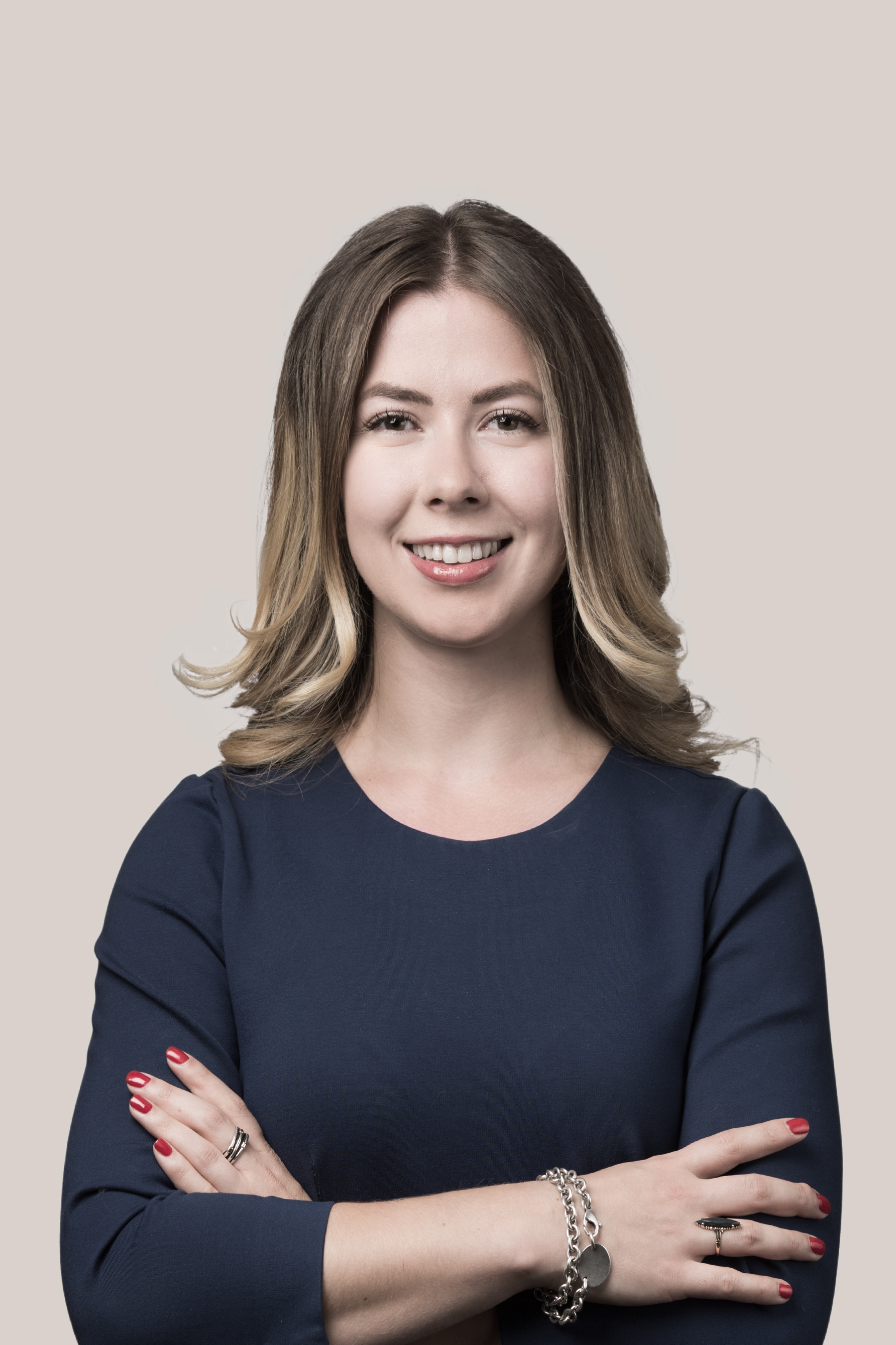Claire Himsl, Counsel | Litigation and Dispute Resolution