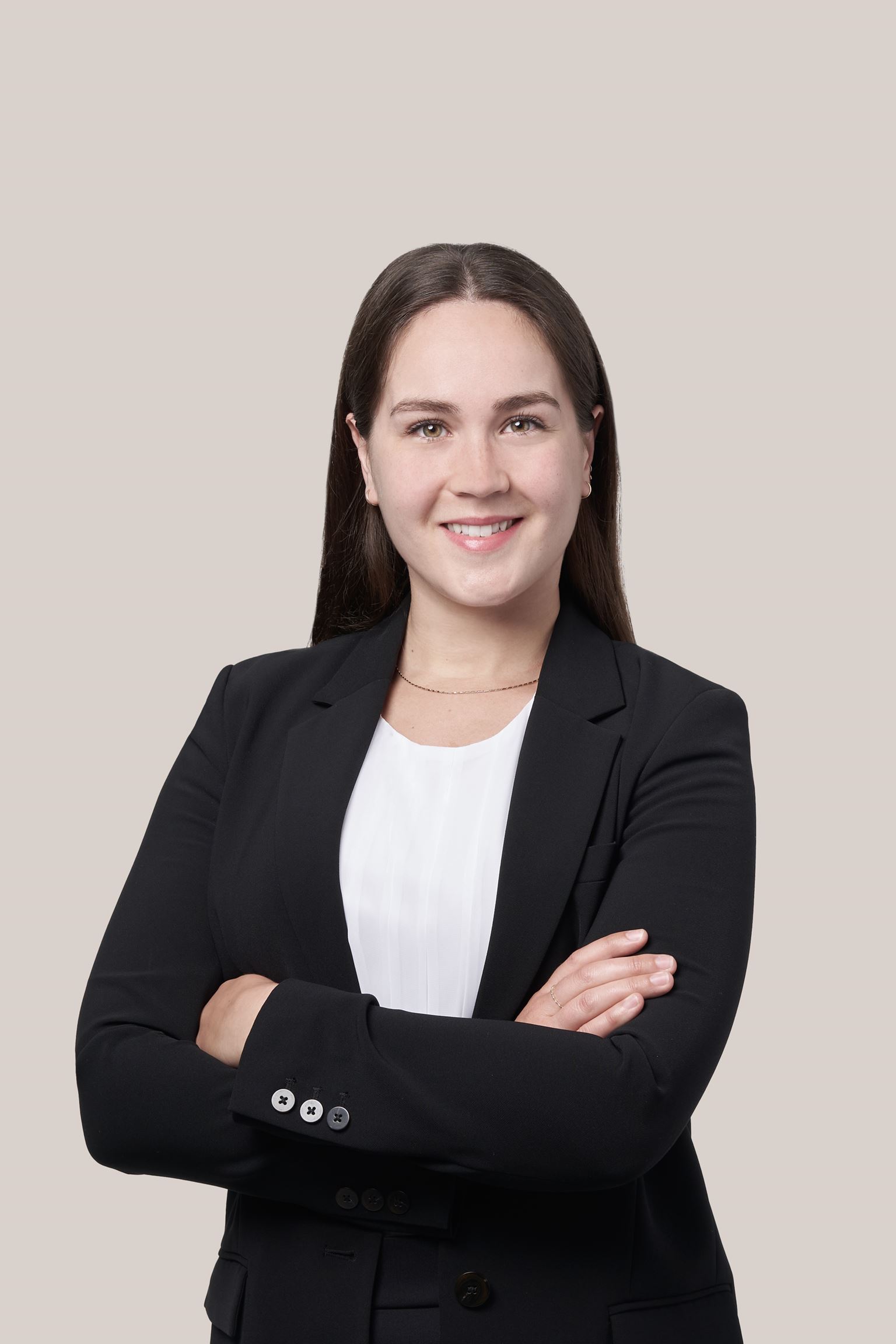 Katrine Thivierge, Associate | Corporate/Commercial