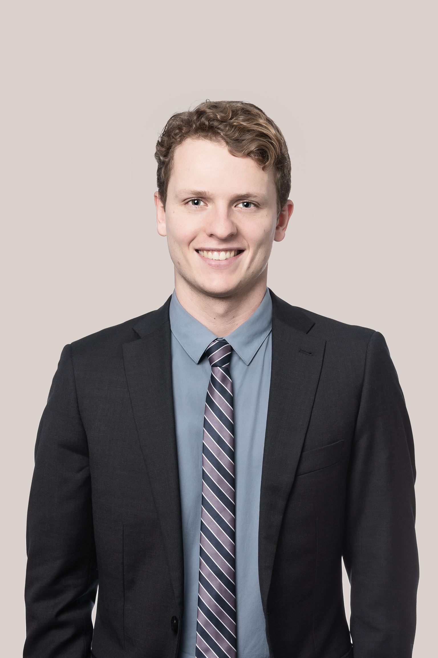 Nicolas Kasting, Associate