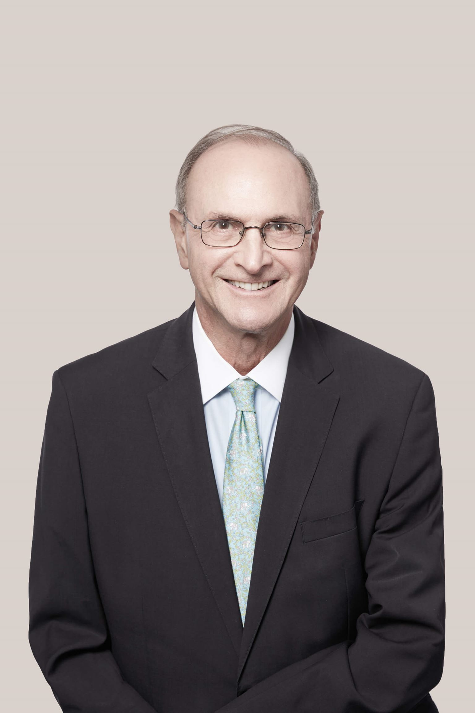 Alan M. Schwartz, Associé