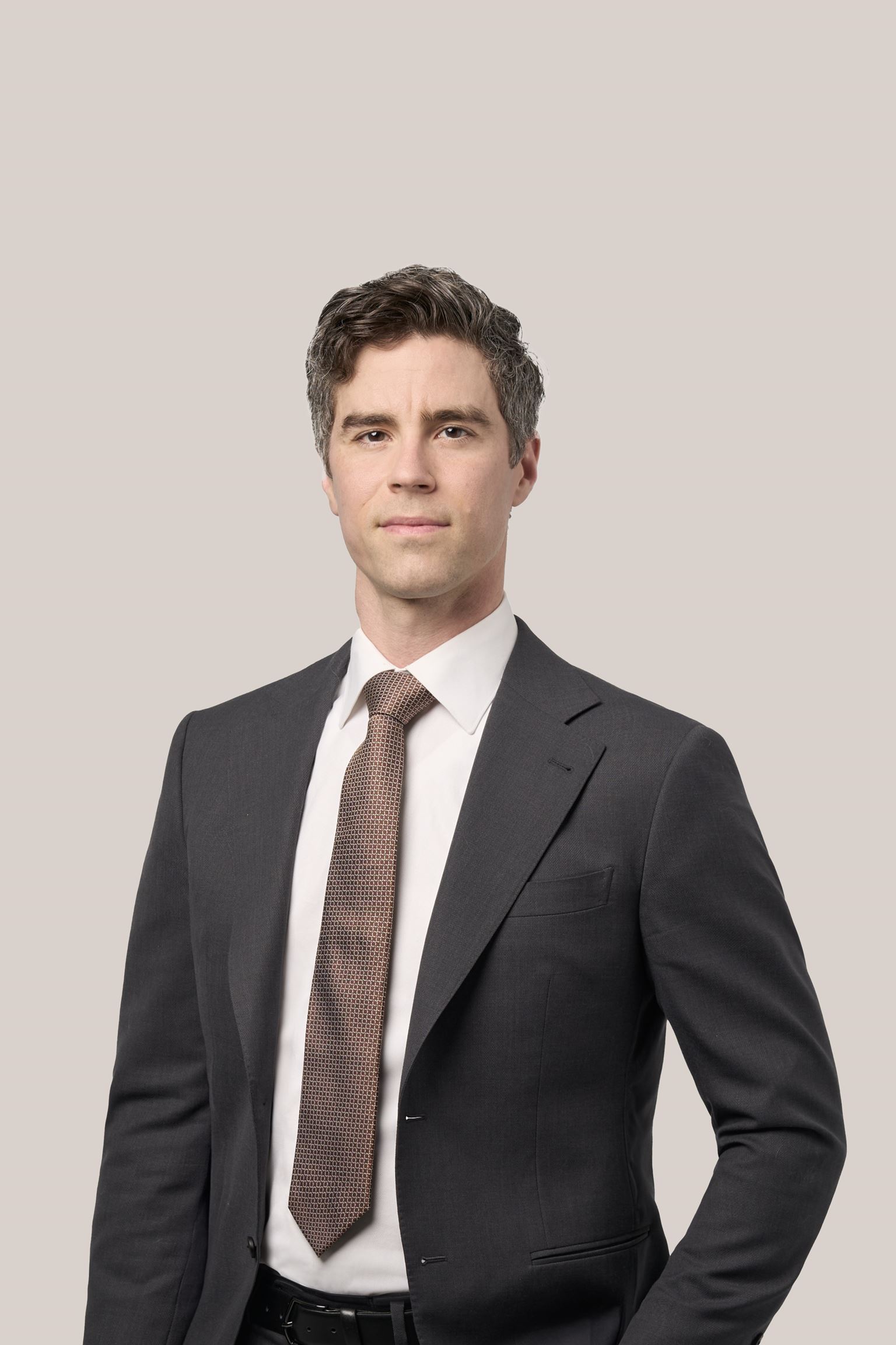 Eric White, Associate | Corporate/Commercial