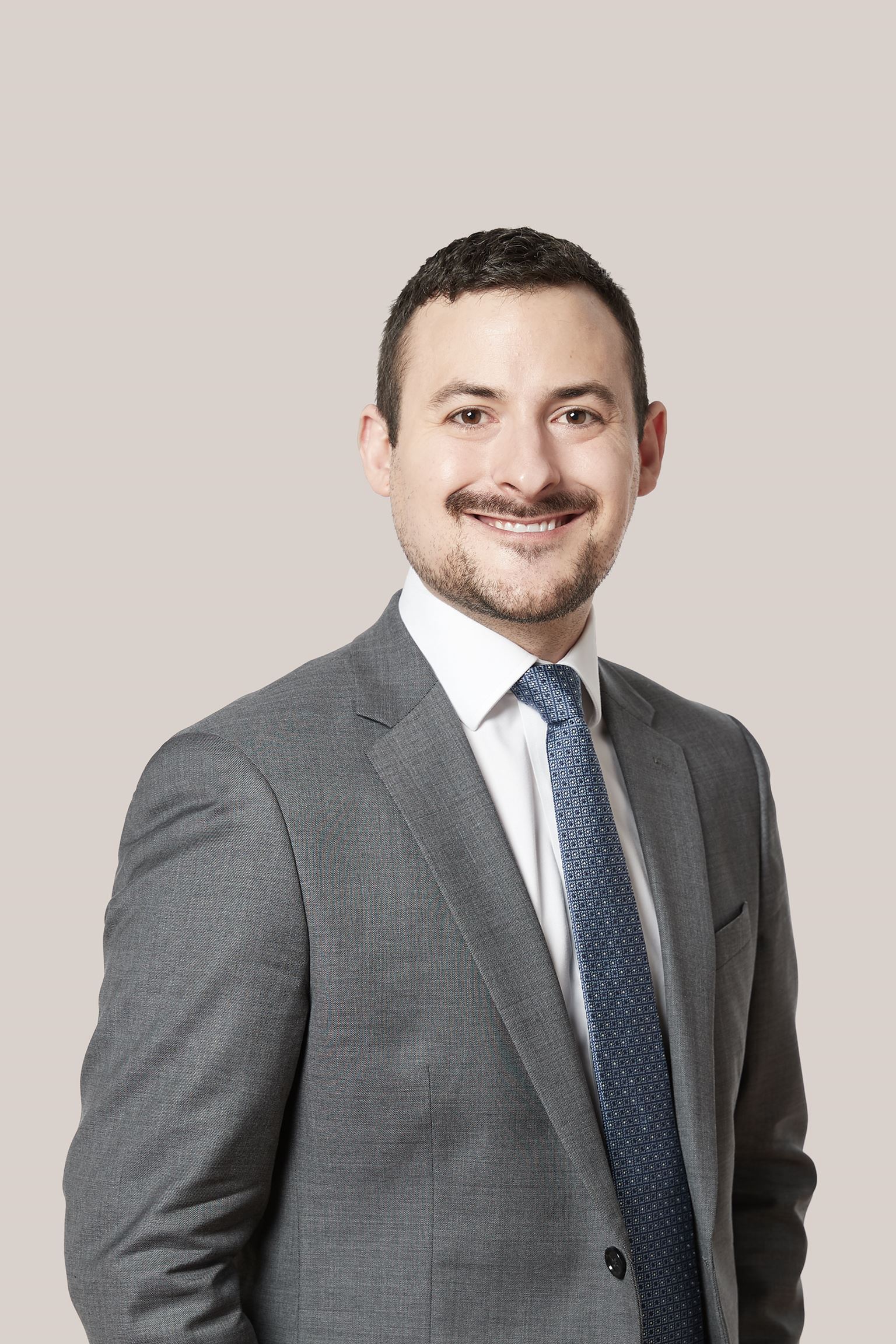 Alex Ognibene Toronto Lawyer