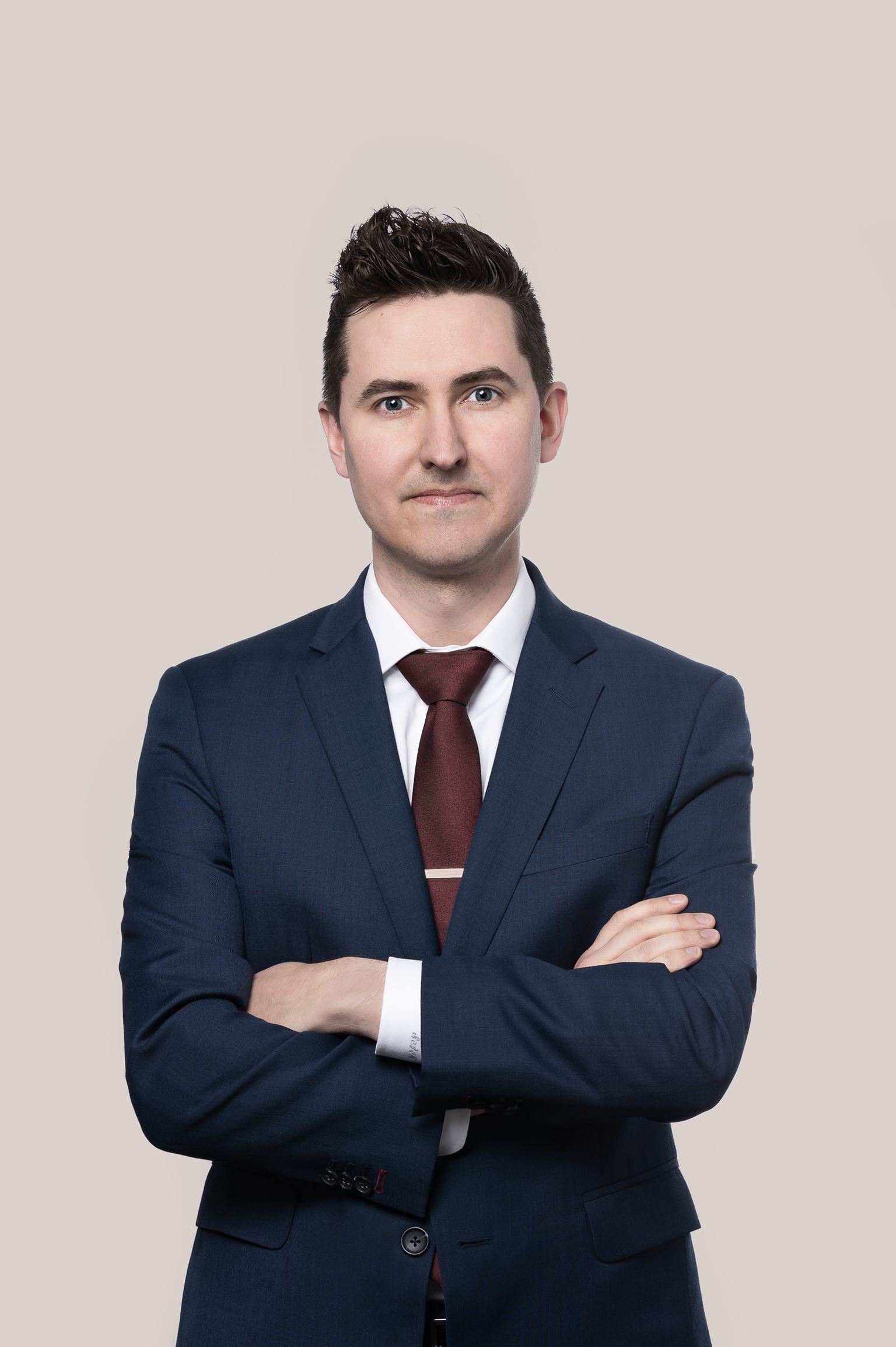 Spencer Malthouse, Associate