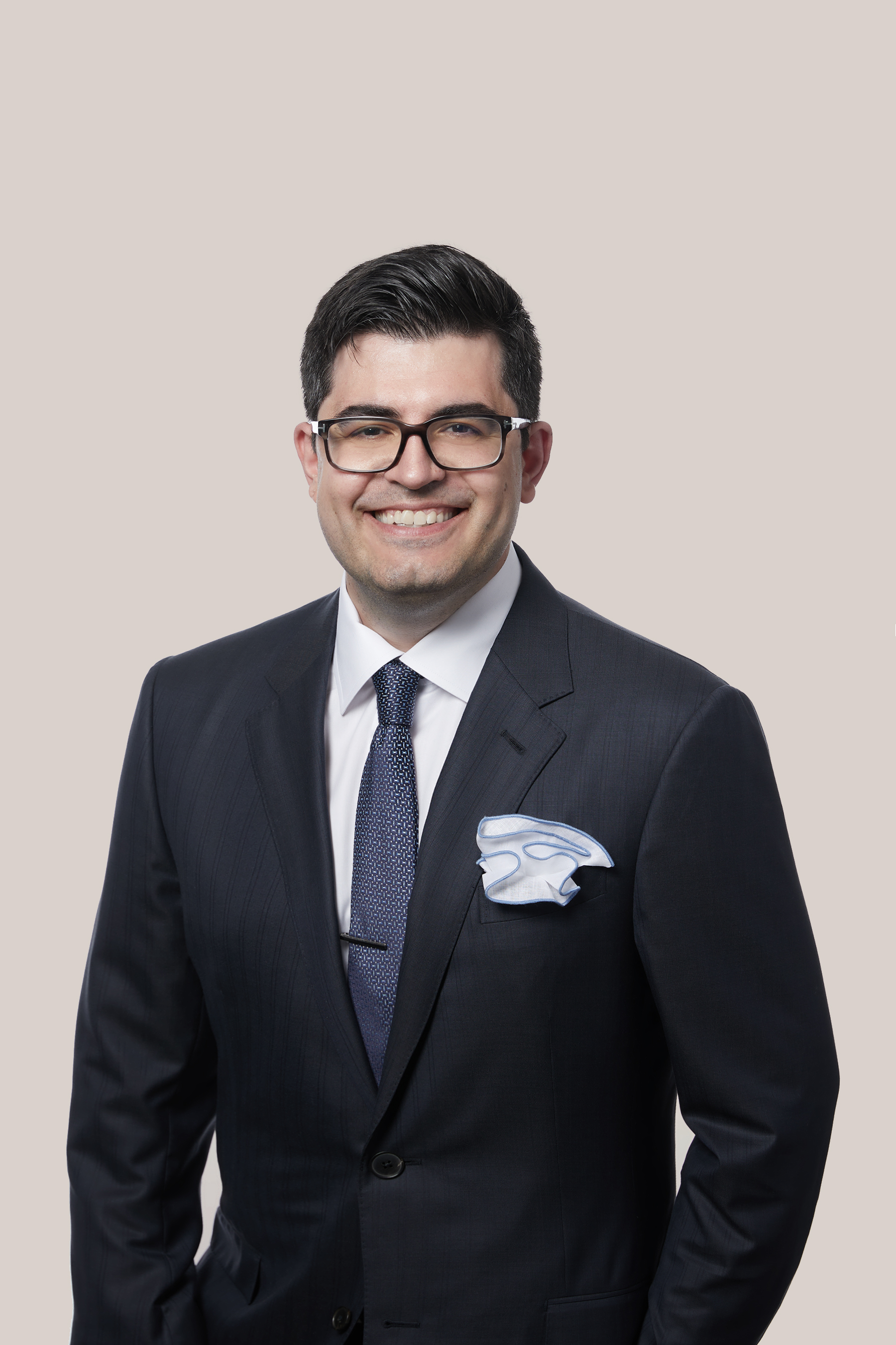 Vlad A. Calina, Associé | Litiges et résolution de conflits