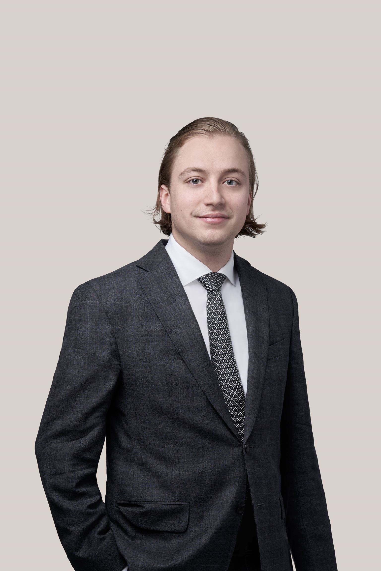Frédéric Legendre, Associate