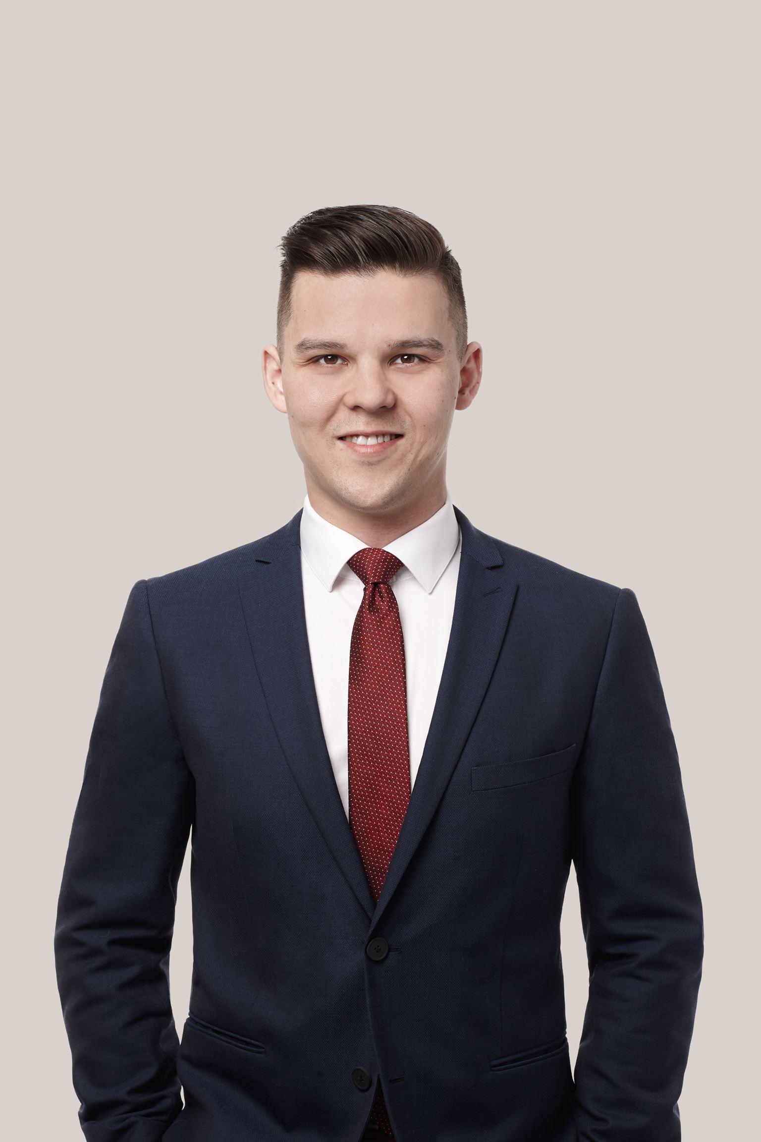 Erik Yelemanov | Patent Technical Advisor in Montréal