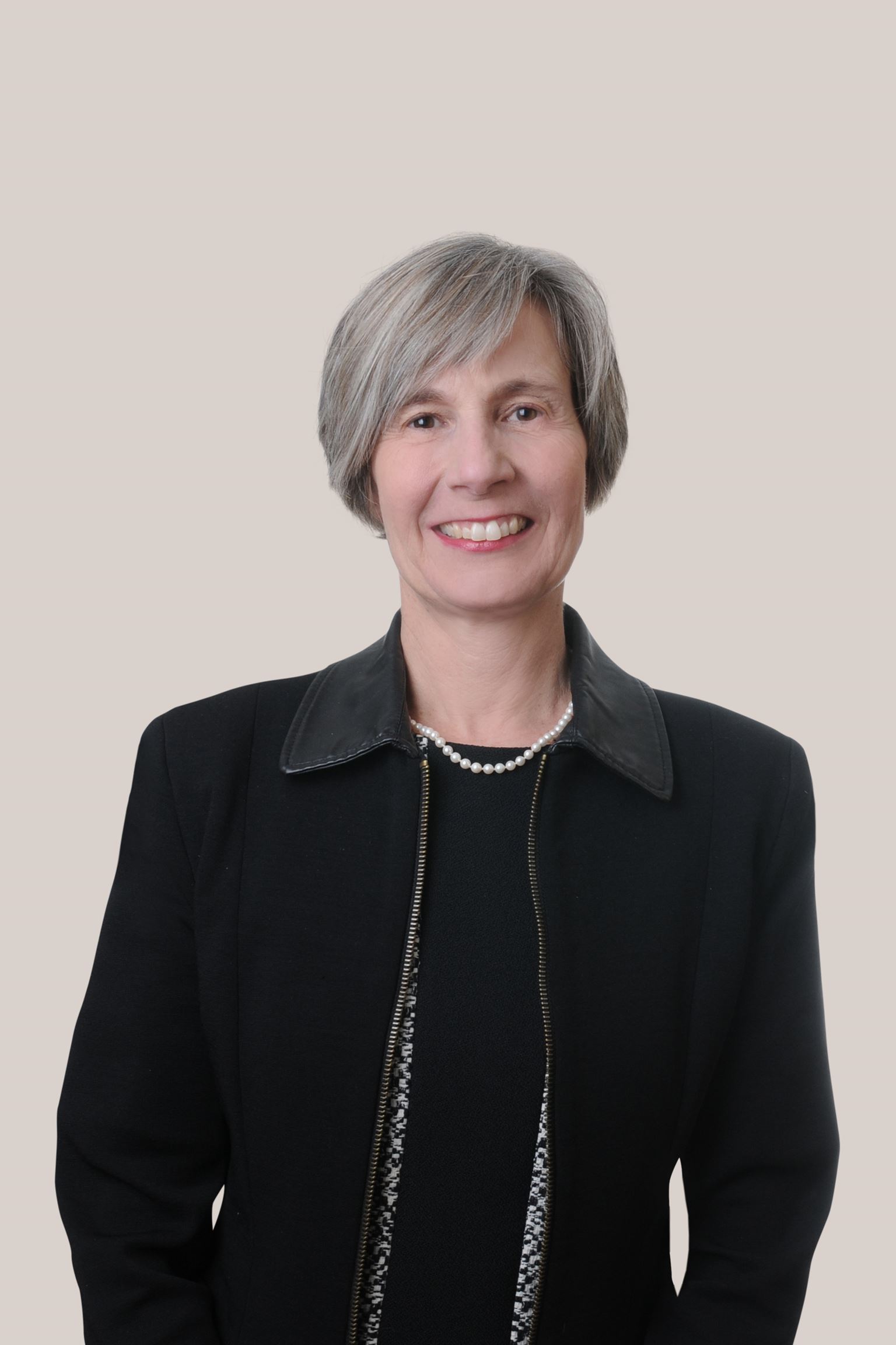 Leslie Milton Ottawa Lawyer