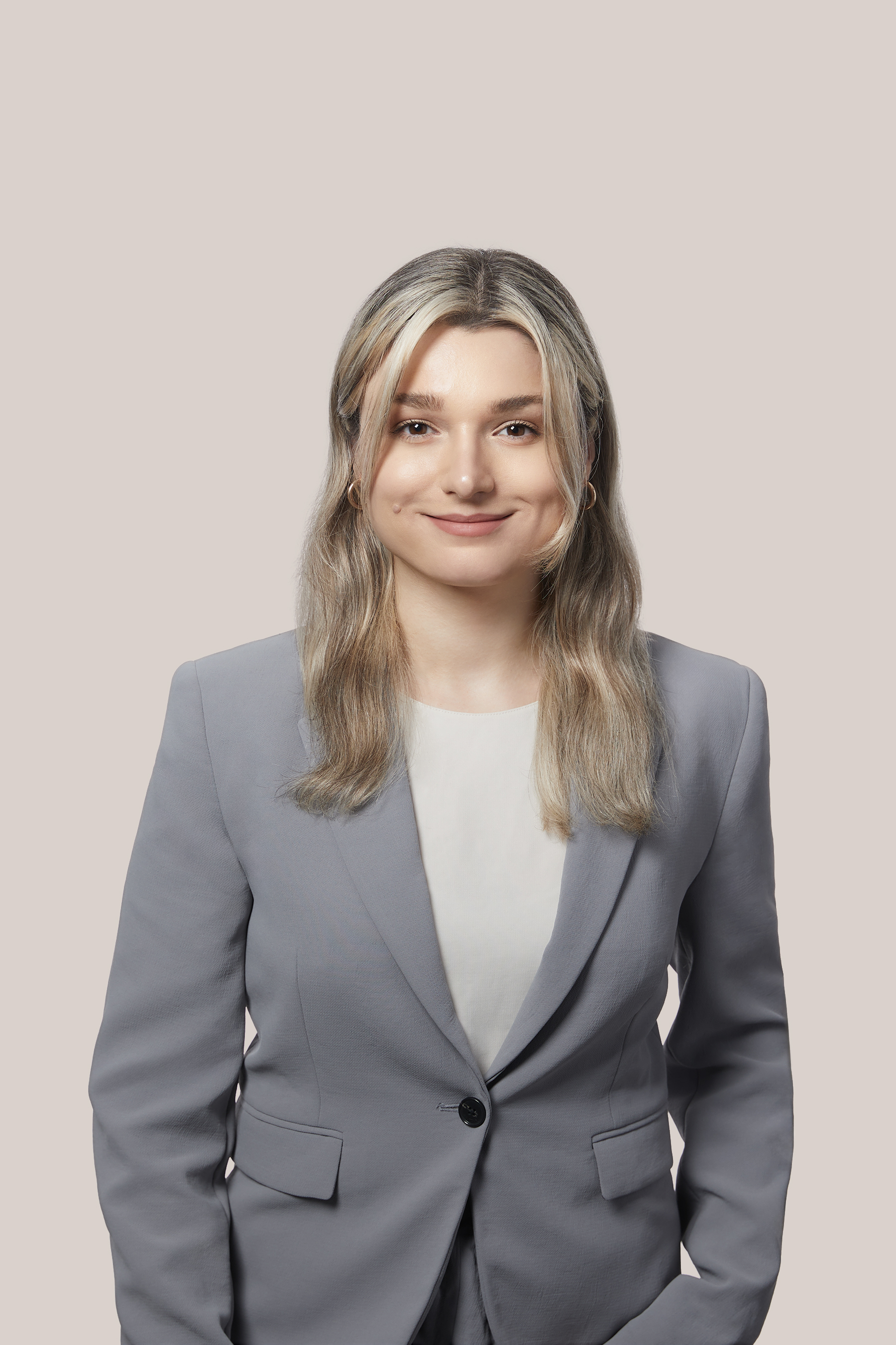 Sarah Holly Toronto Lawyer