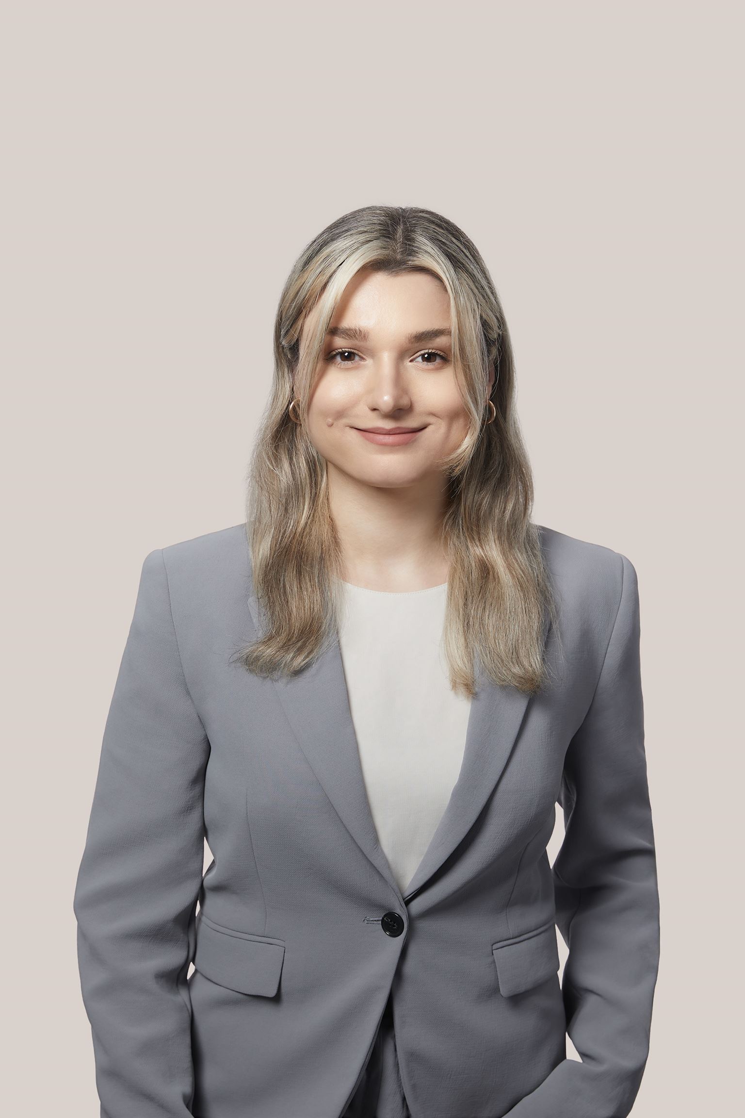 Sarah Holly Toronto Lawyer