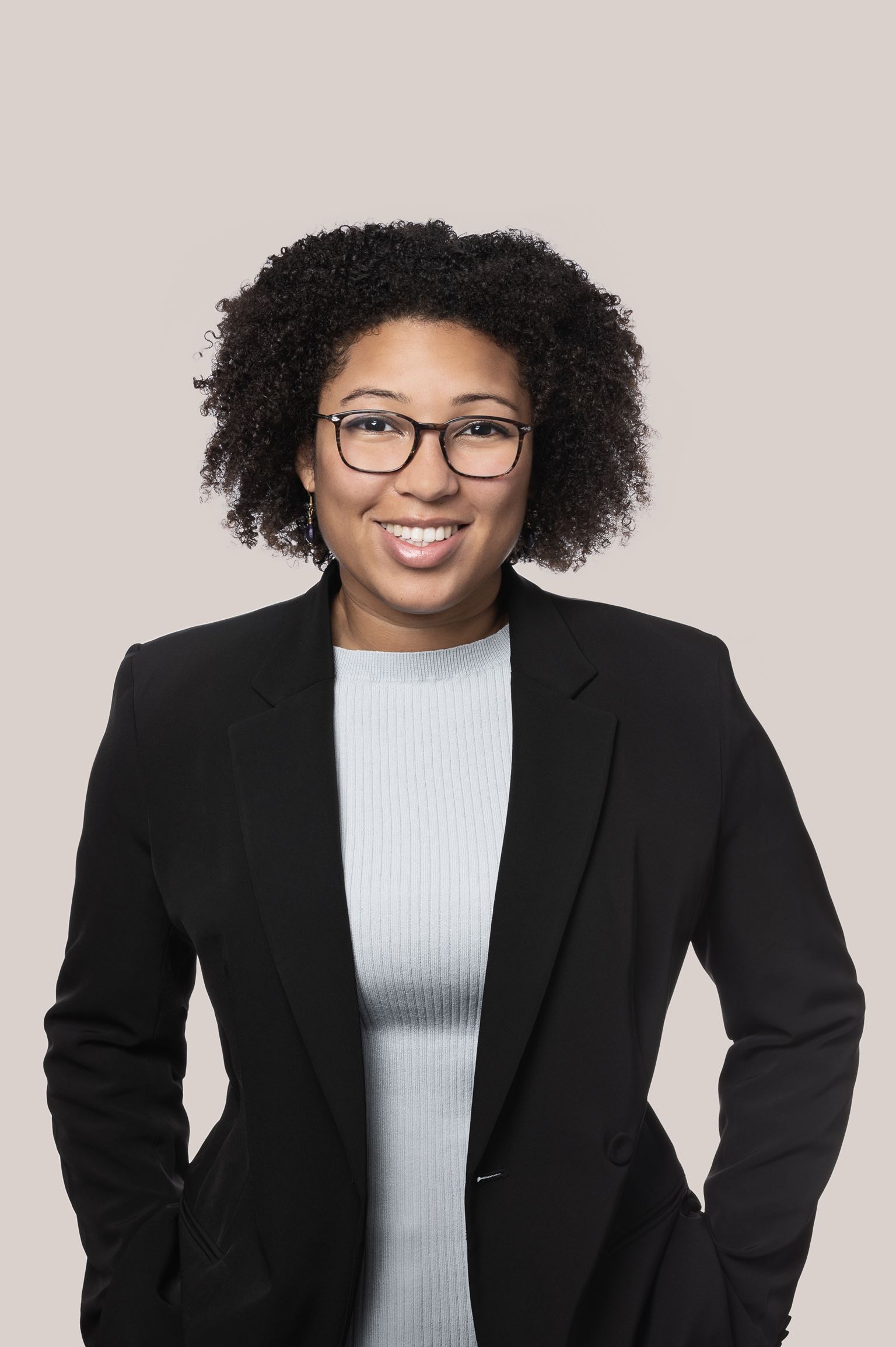 Rebecca Barclay Nguinambaye, Avocate